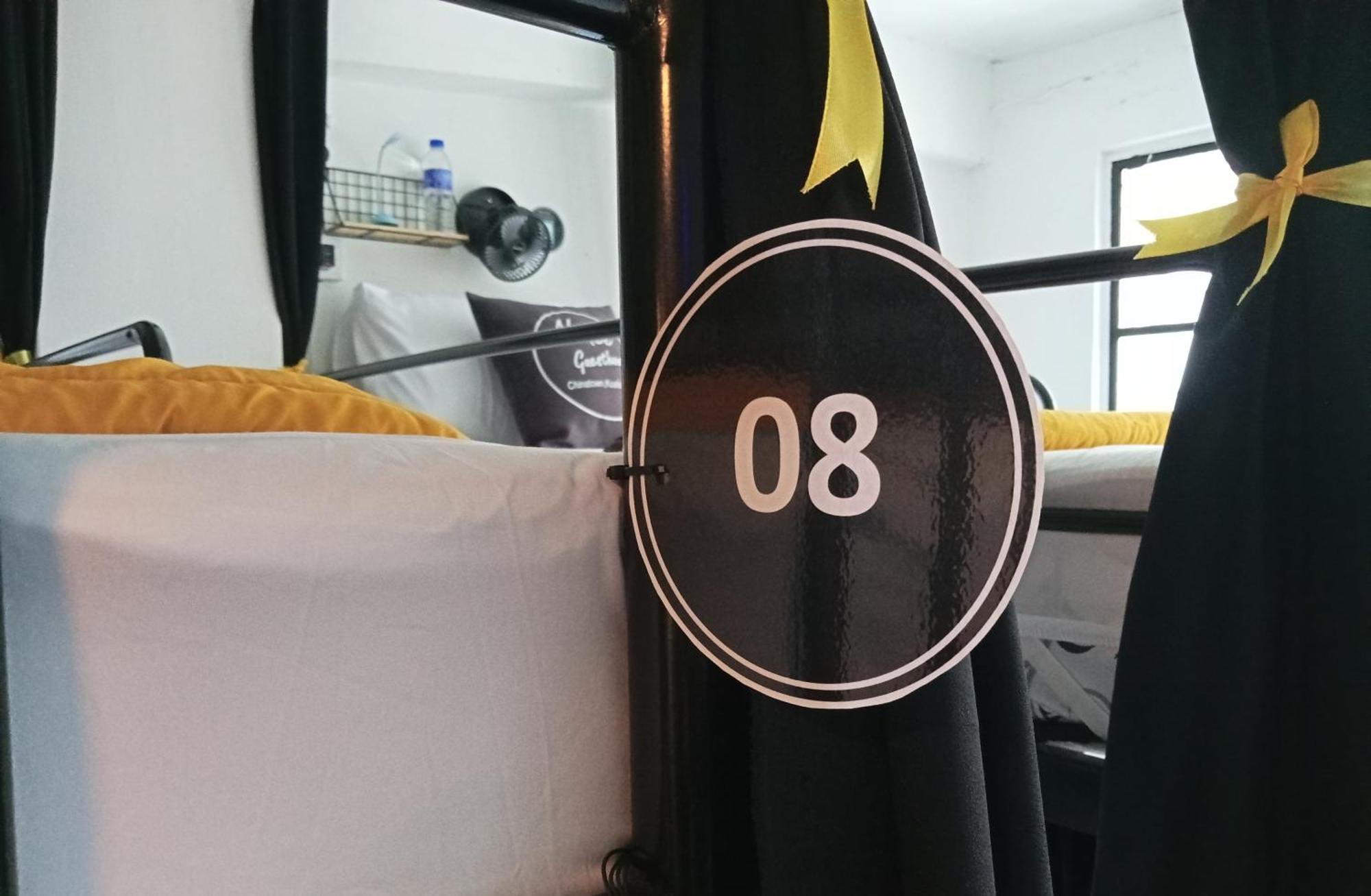 Nonee Guesthouse クアラルンプール エクステリア 写真