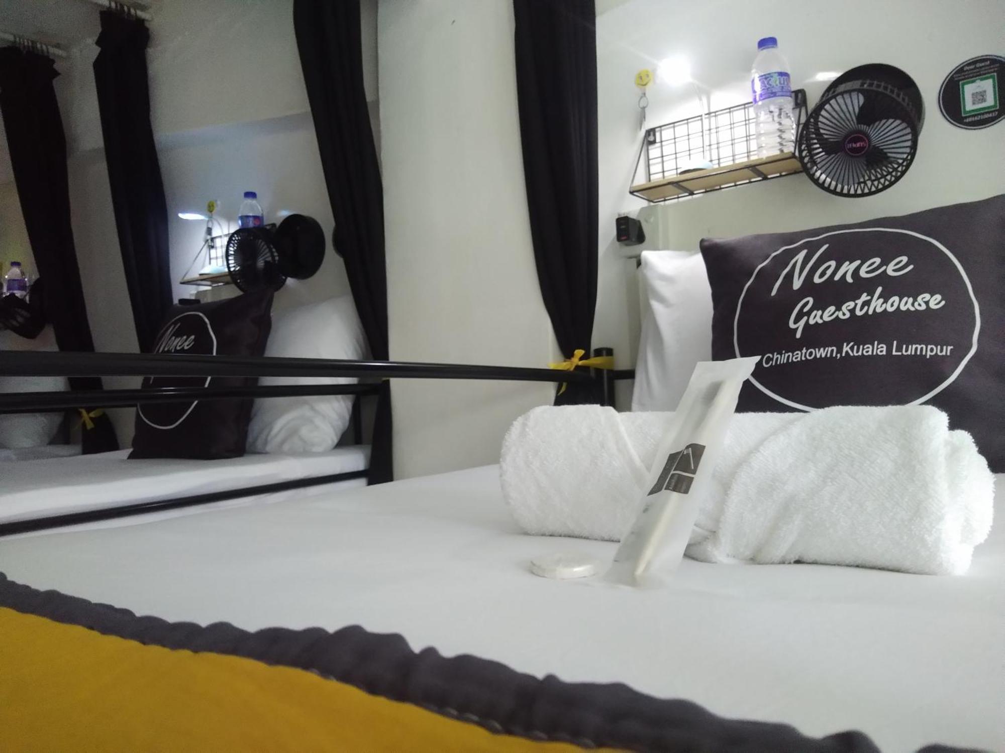 Nonee Guesthouse クアラルンプール エクステリア 写真