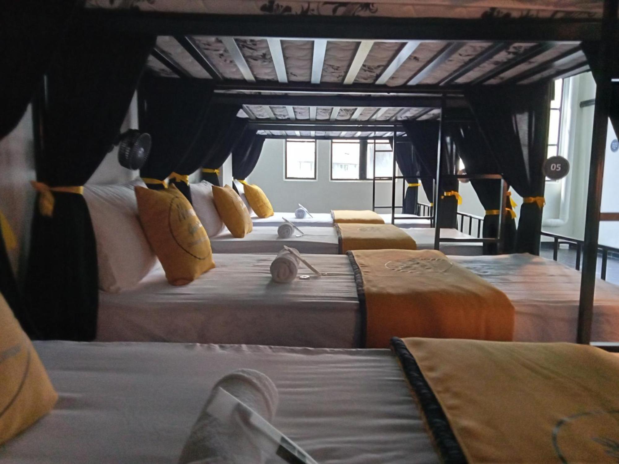 Nonee Guesthouse クアラルンプール エクステリア 写真